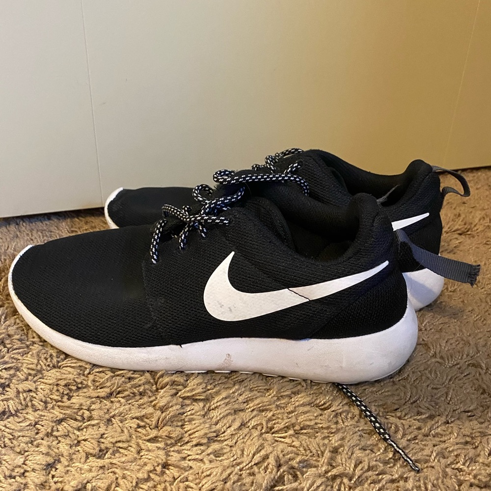 Nike Roshe 1